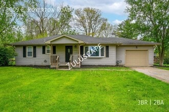 Building Photo - 3009 E Royerton Rd