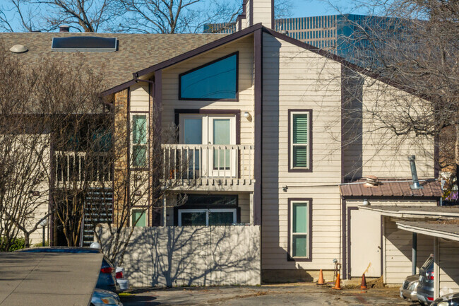 Additional Building View - Cedarmont Apartments