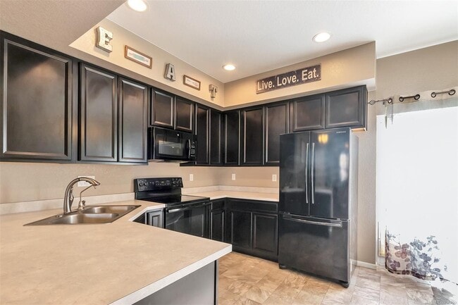 Foto del edificio - 15612 E 96th Way