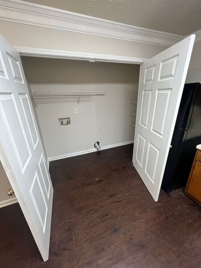 Foto del edificio - Beautiful 2 bedroom 2 bathroom ranch duplex Now Ready!