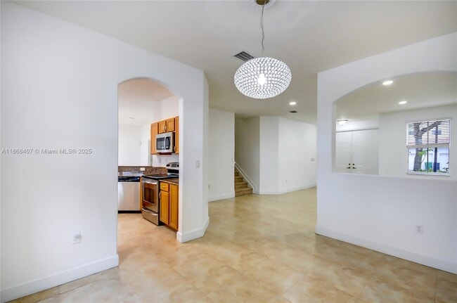 Foto del edificio - 8631 NW 110th Ave
