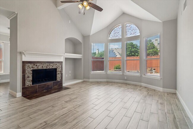 Foto del edificio - 4661 Baldwin Ln