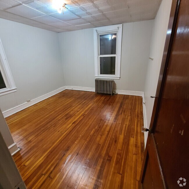 Overlook Heights Student Apartments for Rent Hillside, NJ 2 Rentals