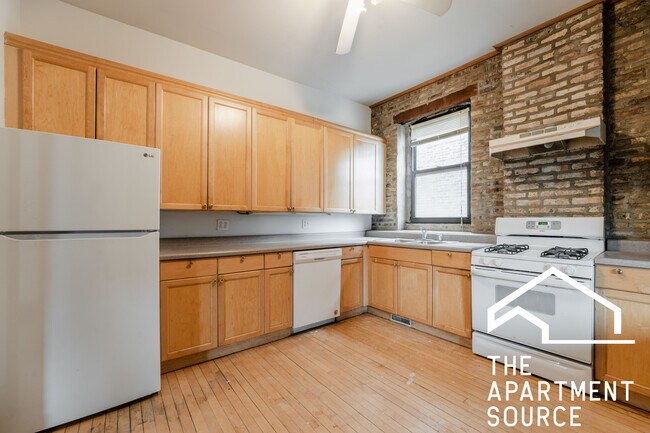 Building Photo - 2131 N Spaulding Ave