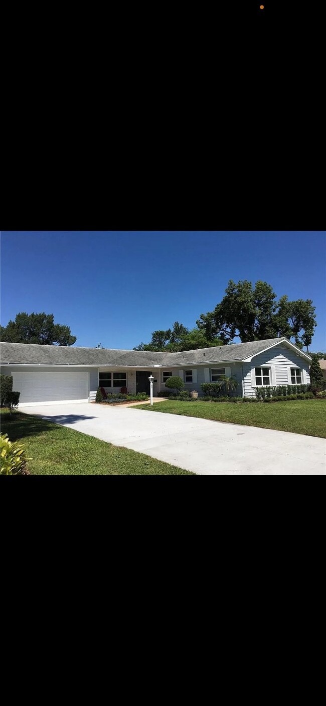Building Photo - 617 Dunraven Dr