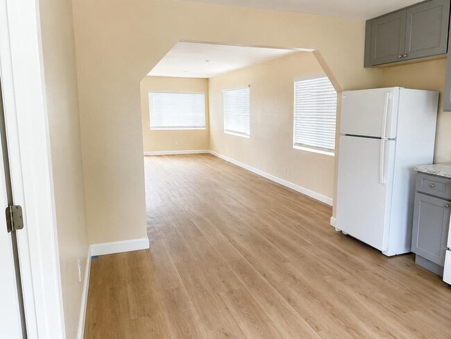 Building Photo - 2056 Alum Rock Ave