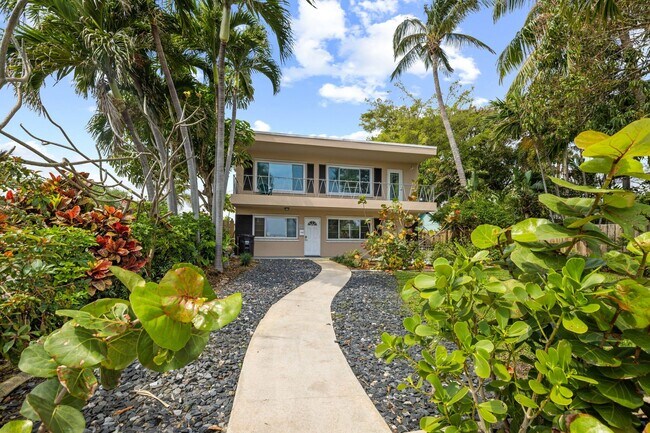 Building Photo - 5411 N Flagler Dr