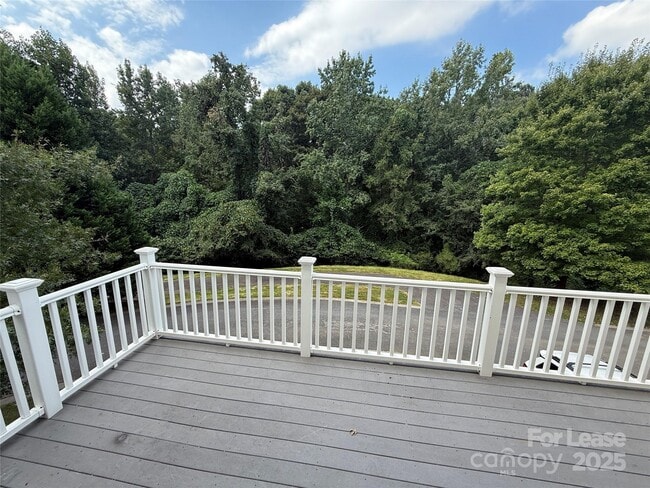 Building Photo - 1134 Drayton Ct