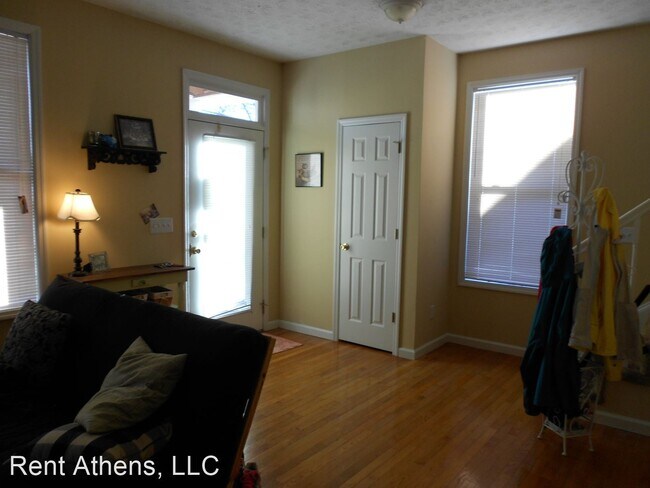 Building Photo - 4 br, 2 bath House - 157 Franklin Street