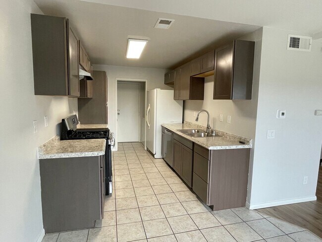 Foto del edificio - Stunning Two-Story Home in Quail Ridge.