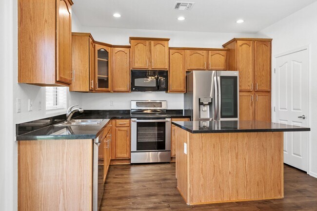 Building Photo - Incredible Single Family Home for Rent in ...