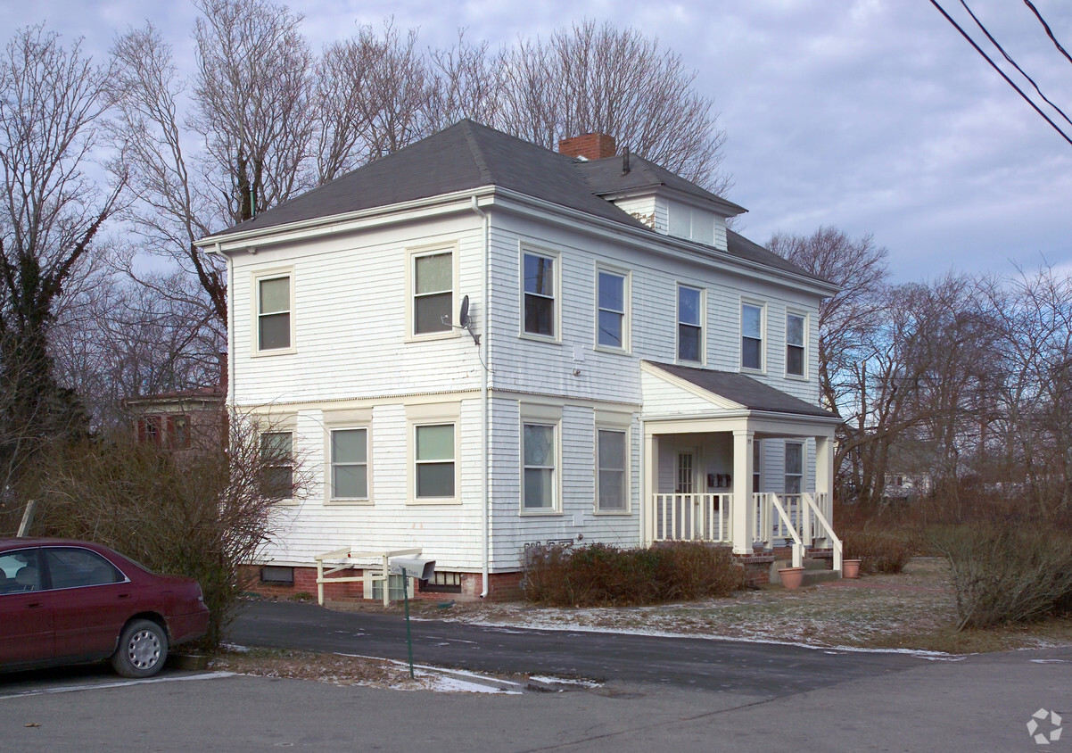 Primary Photo - 75 Pearl St
