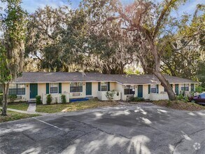 Building Photo - 2490 SW 14th Dr