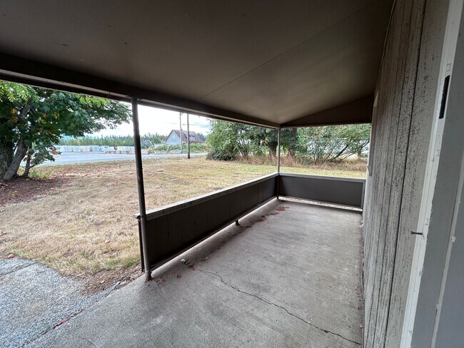 Building Photo - 6791 Noon Rd