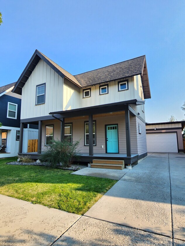 Primary Photo - 4224 Benepe St