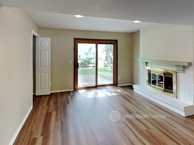 Foto del edificio - 1583 Andover Ave