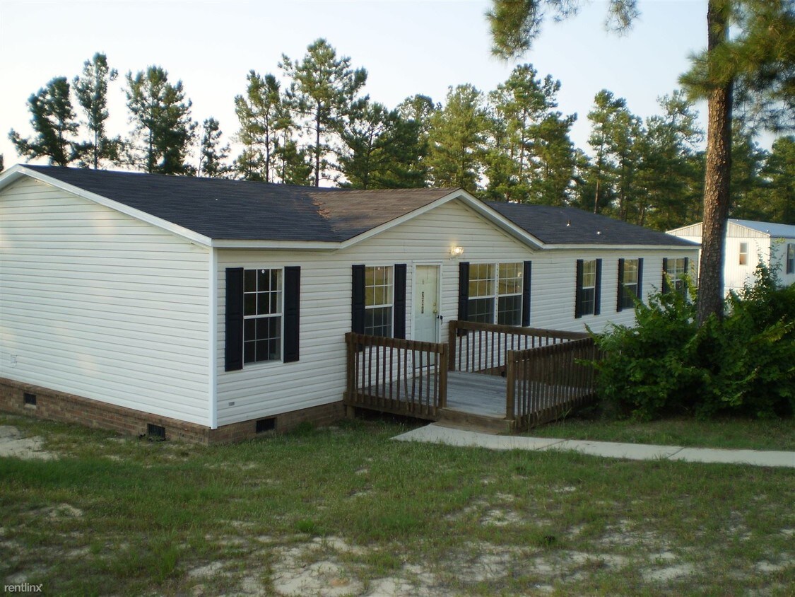 Primary Photo - 240 Crestridge Dr