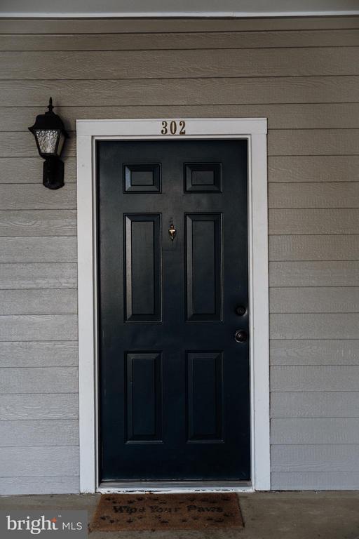 Building Photo - 4408 Helmsford Ln