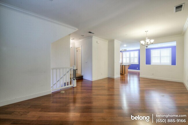 Building Photo - 1032 Jena Ter