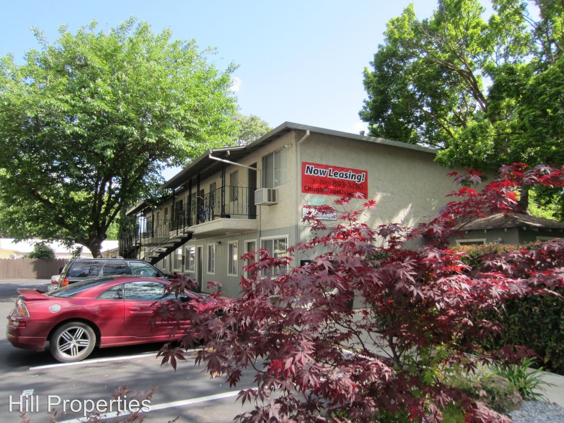 Primary Photo - 815 W 5th St