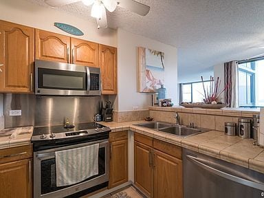 Building Photo - FULLY FURNISHED 1 BED 1 BATH UNIT!!!