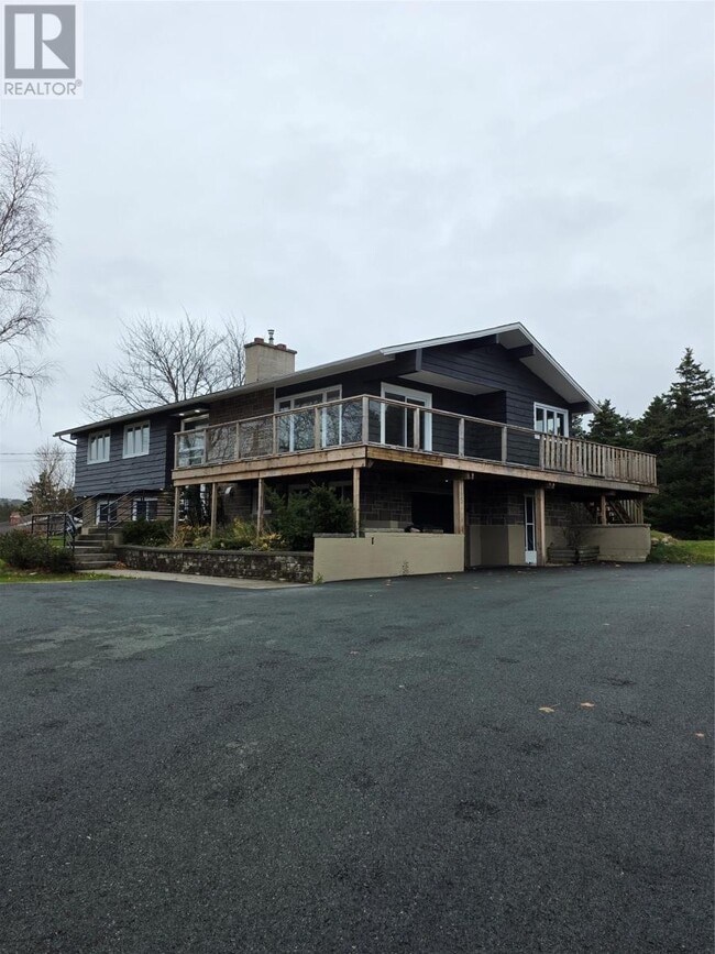 Photo du bâtiment - 19 Maple St