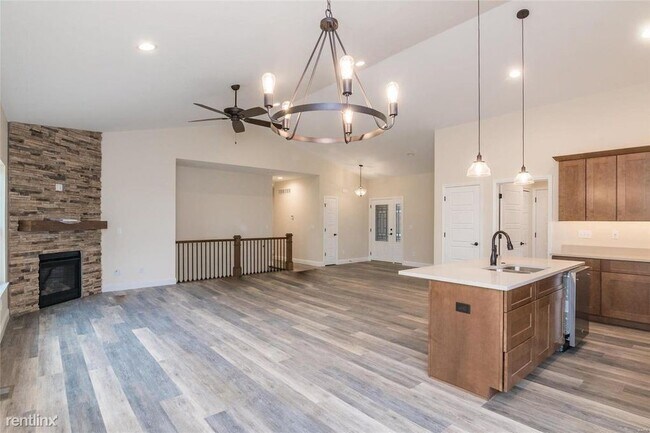Foto del edificio - 4 br, 3 bath House - 141 Smola Woods Ct 23...