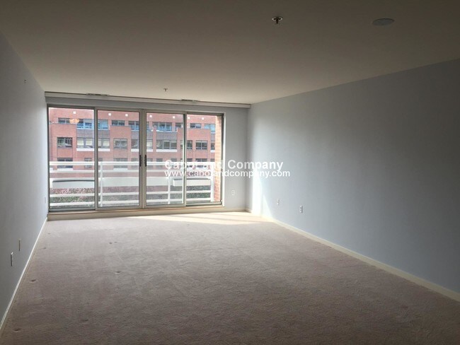 Foto del edificio - 6 Canal Park