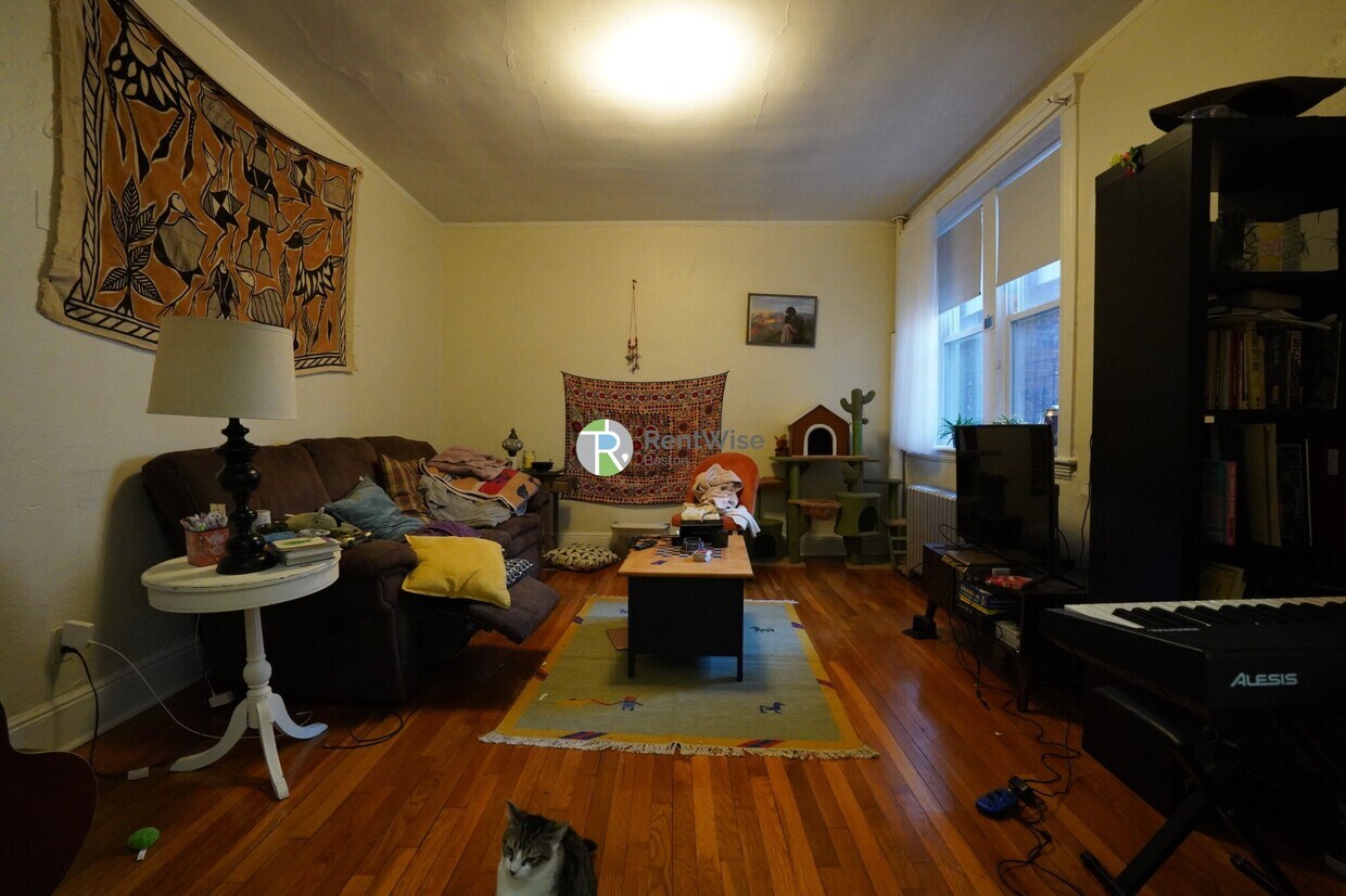 Foto principal - 1820 Commonwealth Ave