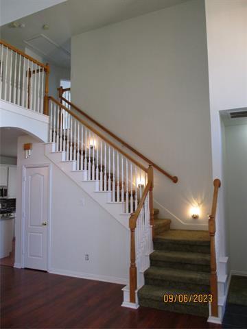 Building Photo - 875 San Jacinto Dr