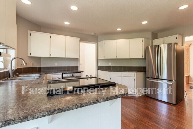 Building Photo - 1609 SE 158th Ave