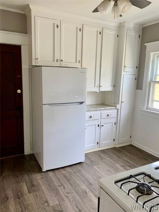 Building Photo - 296 Sterling Ave