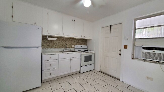 Foto del edificio - 701 124th Street Gulf