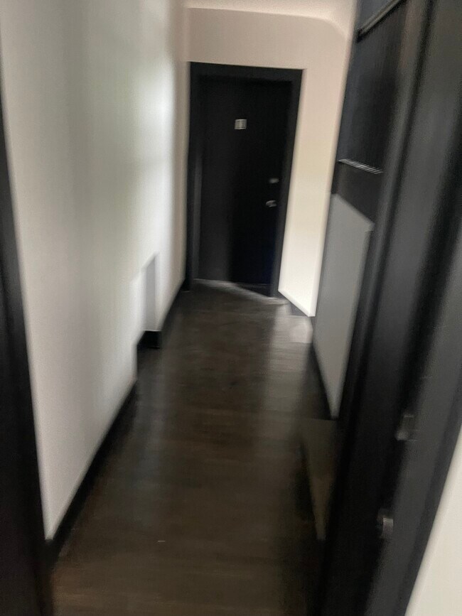 Foto del edificio - 8422 S Cregier Ave
