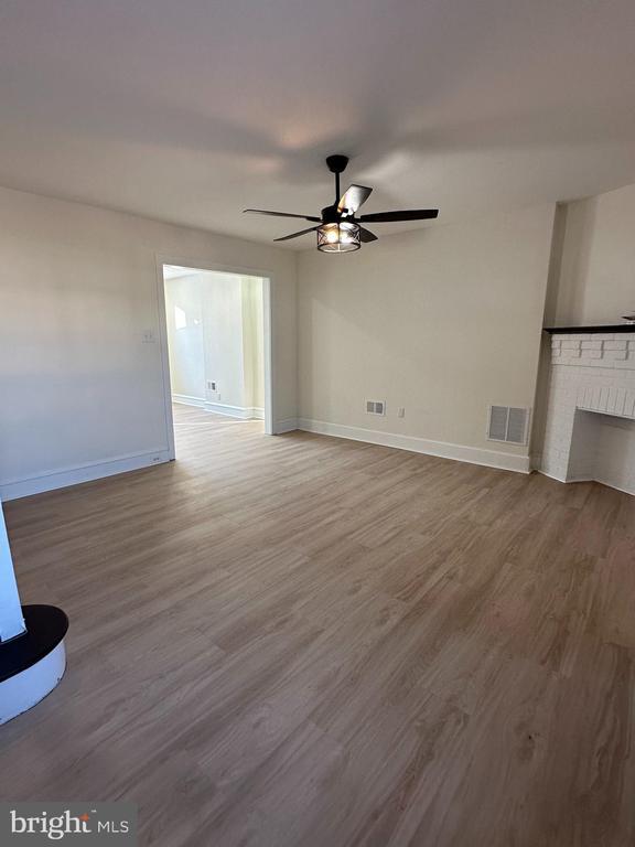 Foto del edificio - 3750 L St