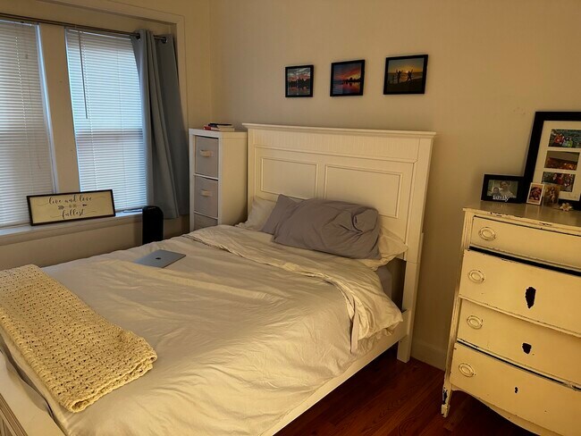 Foto del edificio - 202 St Paul St