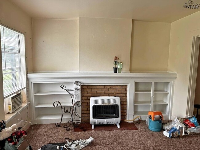 Building Photo - 2003 Wilson Ave