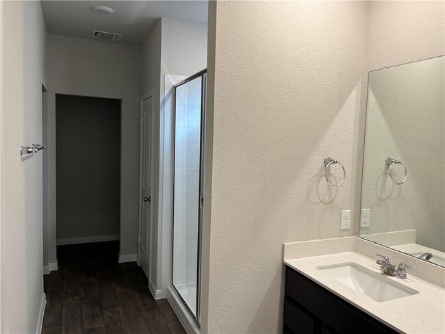 Building Photo - 14010 Levy Ln