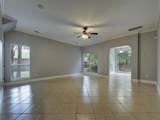 Foto del edificio - 6016 Wilcott Ct