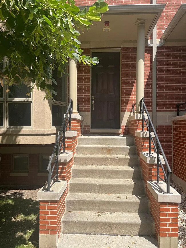 Building Photo - 57 Northfield Ter