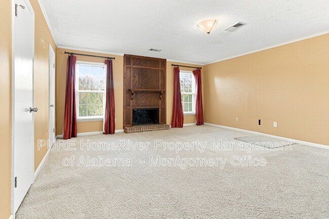 Building Photo - 2500 Bell Rd