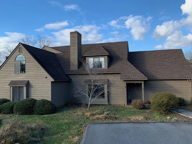 Foto del edificio - 1012 Amber Ridge Rd