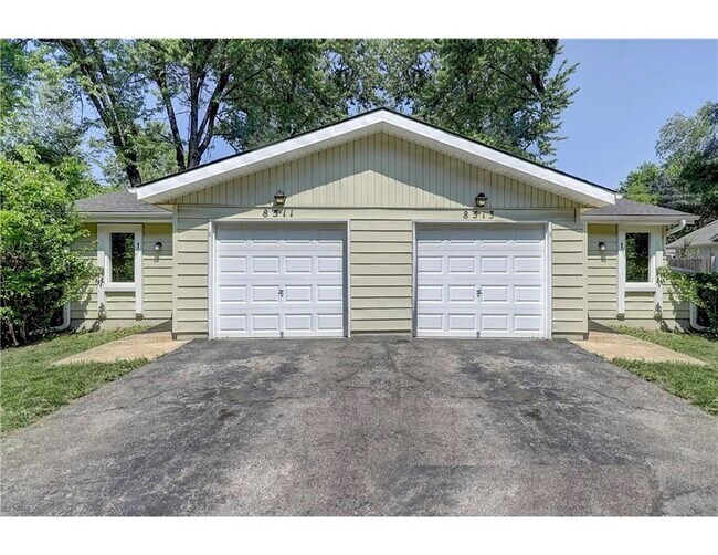 Foto del edificio - 8511 England St