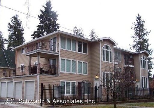 Foto principal - 215 S Chestnut St