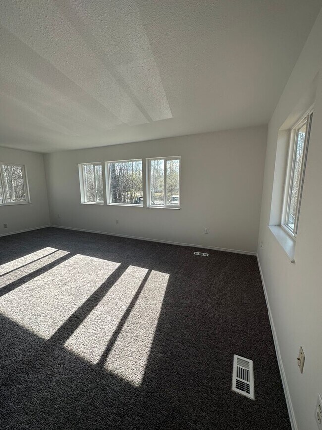 Foto del edificio - 2 bedroom | 1 bathroom | Single Family | B...