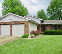 Building Photo - 1026 Illinois Dr