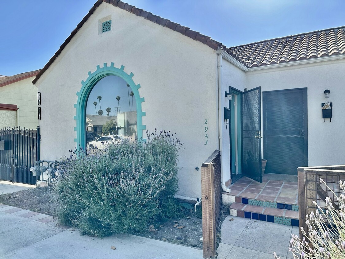Primary Photo - 2943 9th Ave