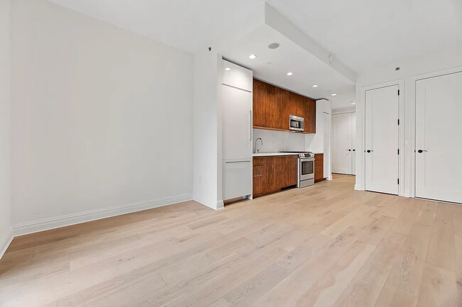 127 W 112th St Unit 4D, New York, NY 10026 - Room for Rent in New York ...