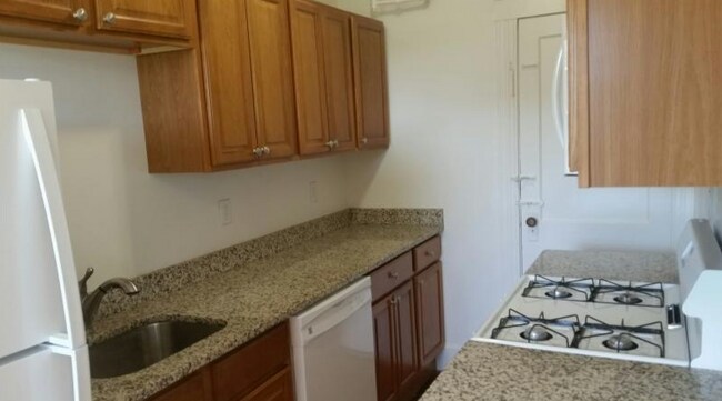 Building Photo - 1615 Commonwealth Ave