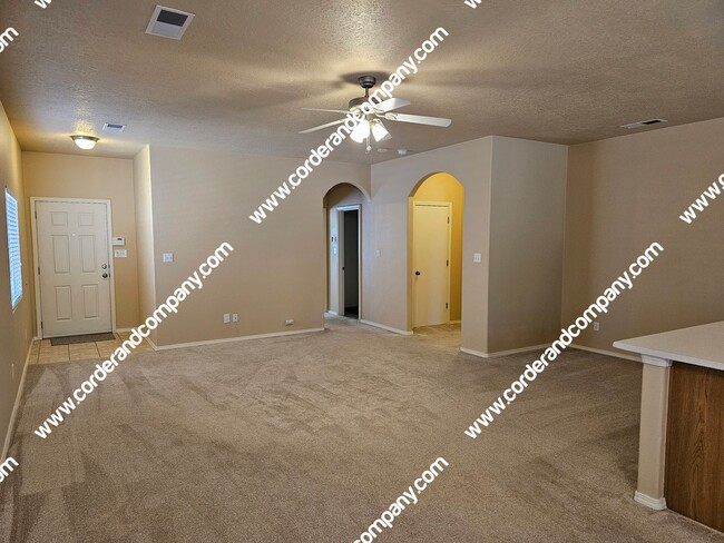Building Photo - Spacious & Modern 2 Bedroom, 2 Bathroom, 2...